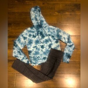 GUC Athleta 2 piece bundle of leggings and hoodie